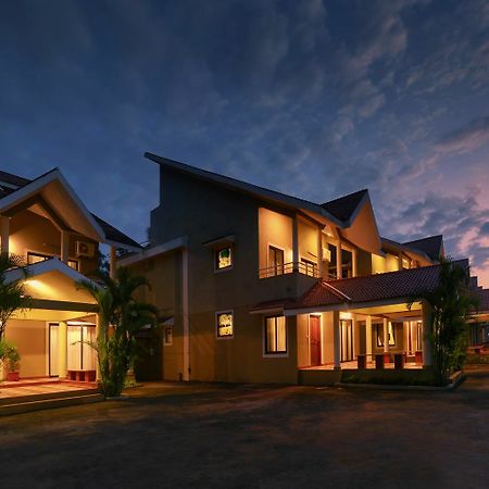 Treehouse Blue Hotel & Villas 柯瓦 外观 照片