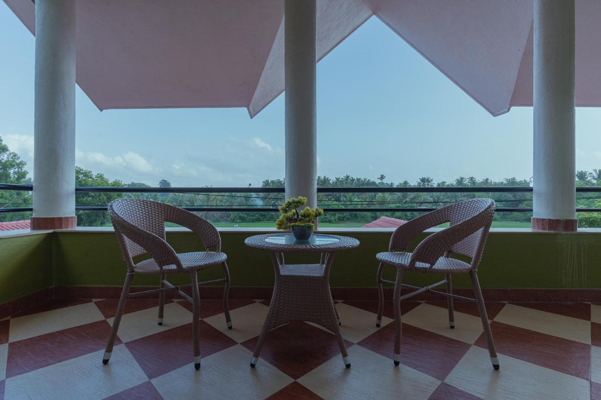 Treehouse Blue Hotel & Villas 柯瓦 外观 照片